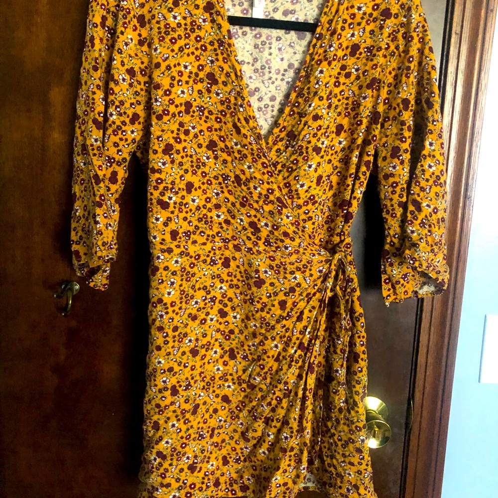 Xhilaration Golden Yellow Tunic Wrap Dress Floral